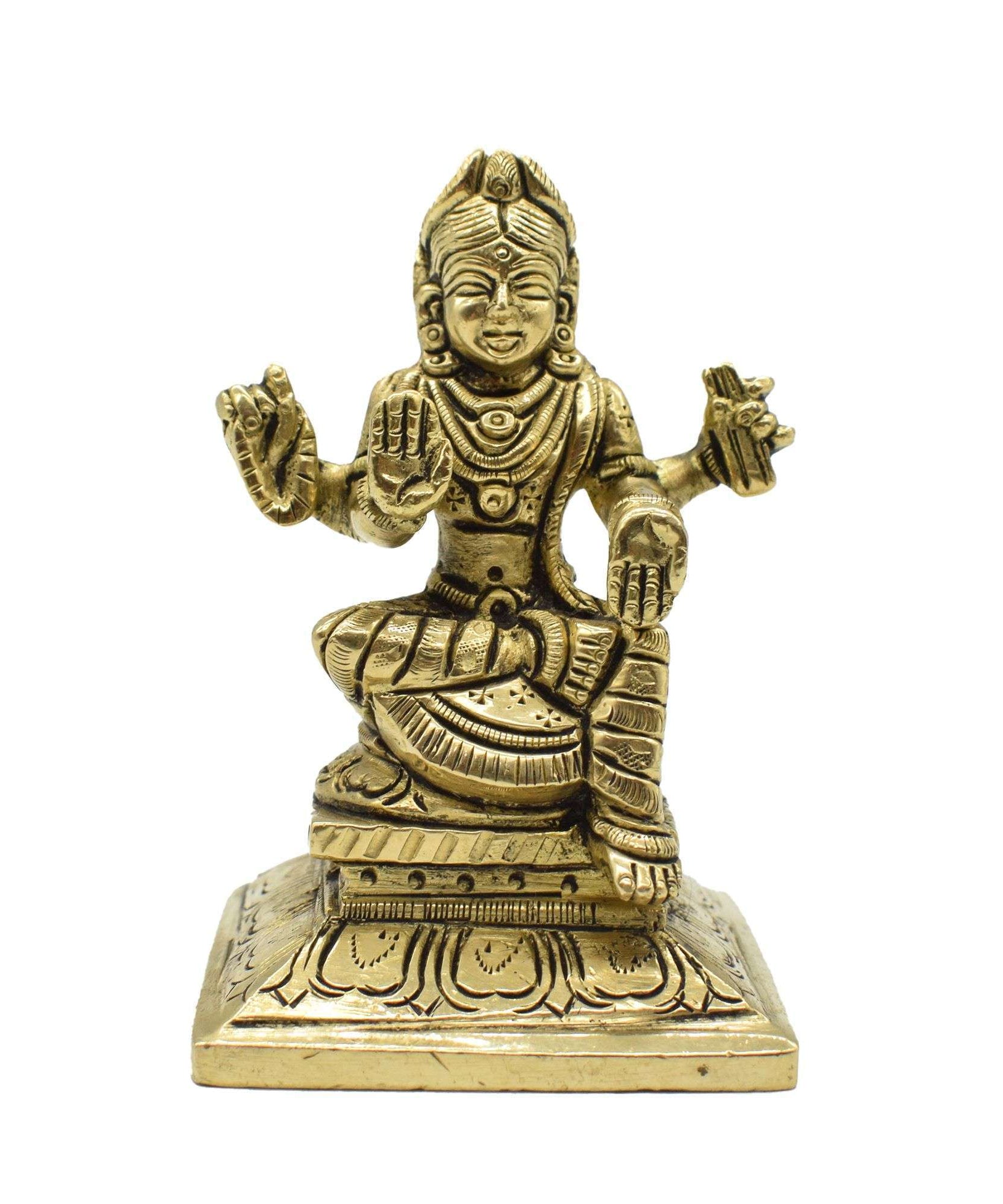 Raja Rajeshwari with Peetha Prabhavali Idol