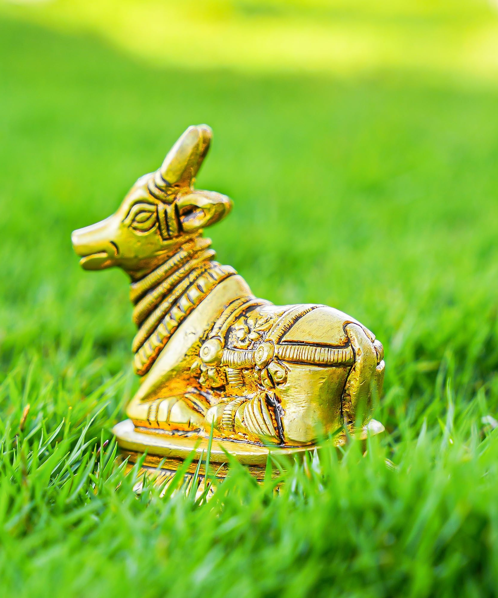 Nandi Brass statue handicraft nandi Cow Statue with Beautiful Carving