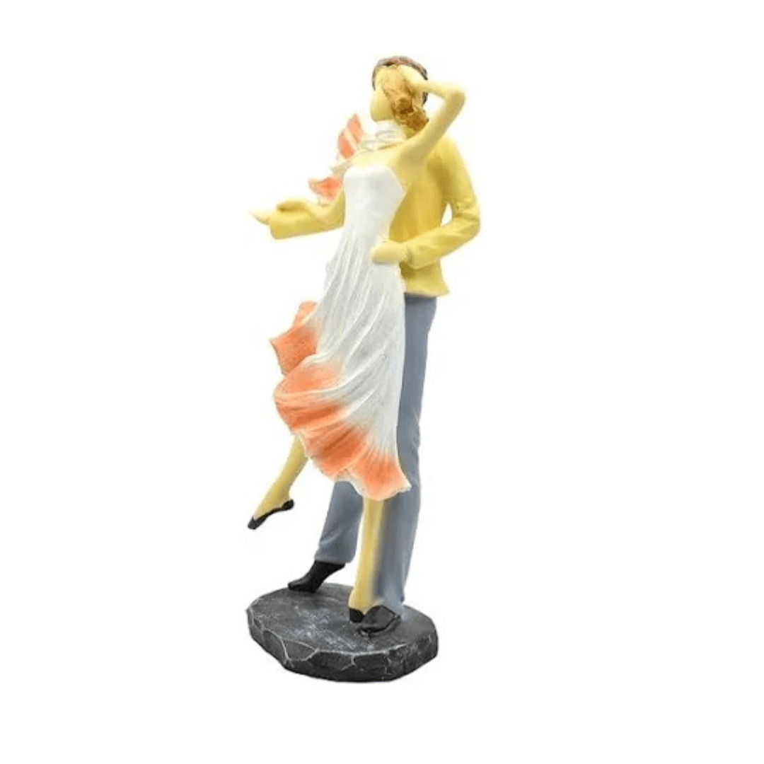 Love Couple Showpiece Statue Valentine Day Gift