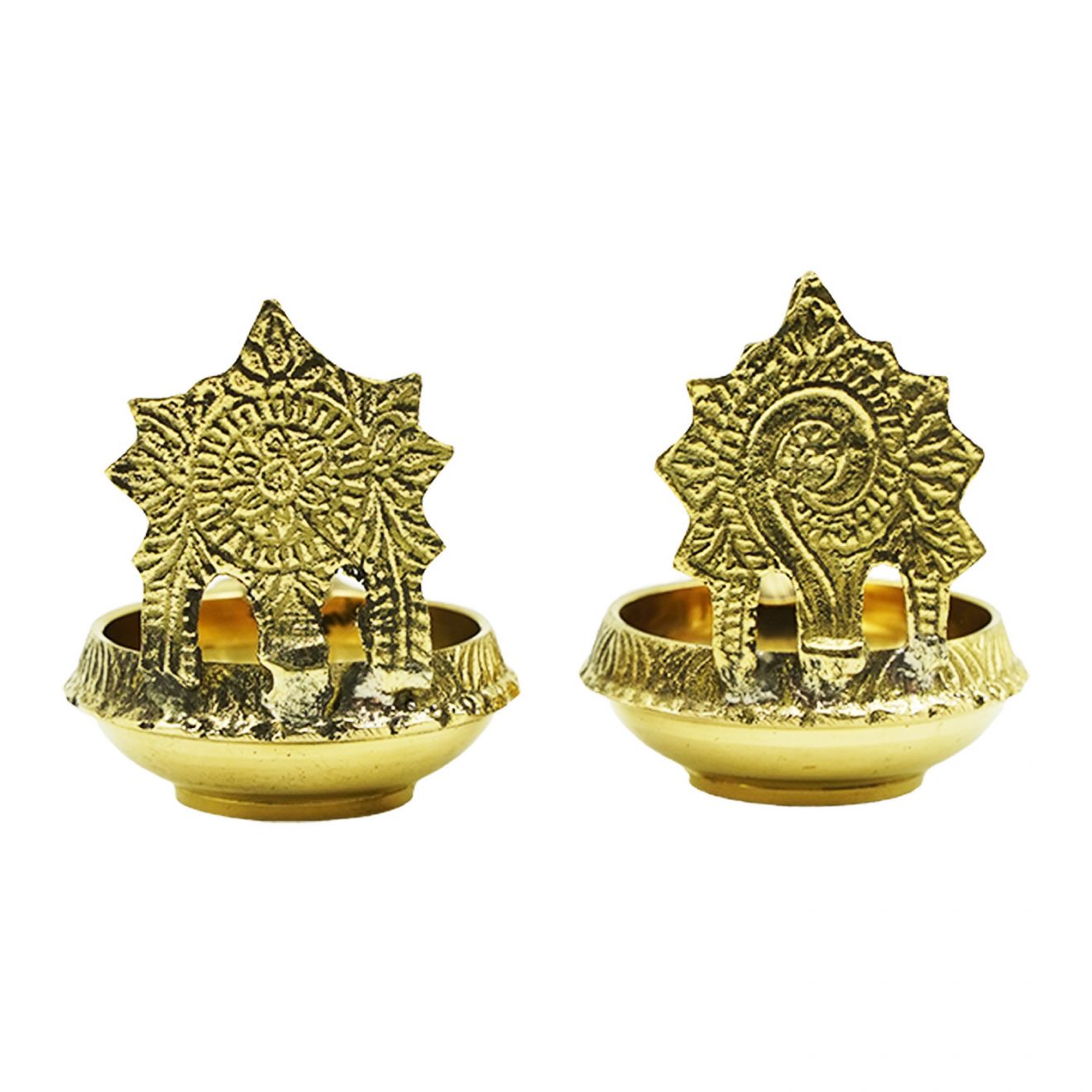 Pure Brass Shanku Chakra Kuber Diya Brass Kuber Diyas Oil Lamp For