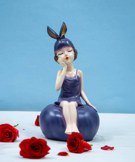 Blowing Bubble Girl Sculpture - Elegant Figure Model Statue for Home Décor Decorative Showpiece