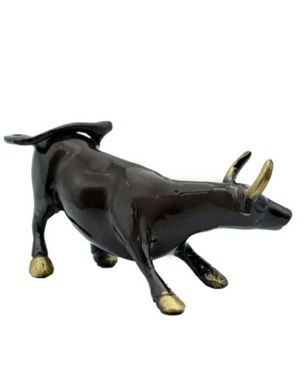 Brass Bull Statue Showpiece For Home Decor