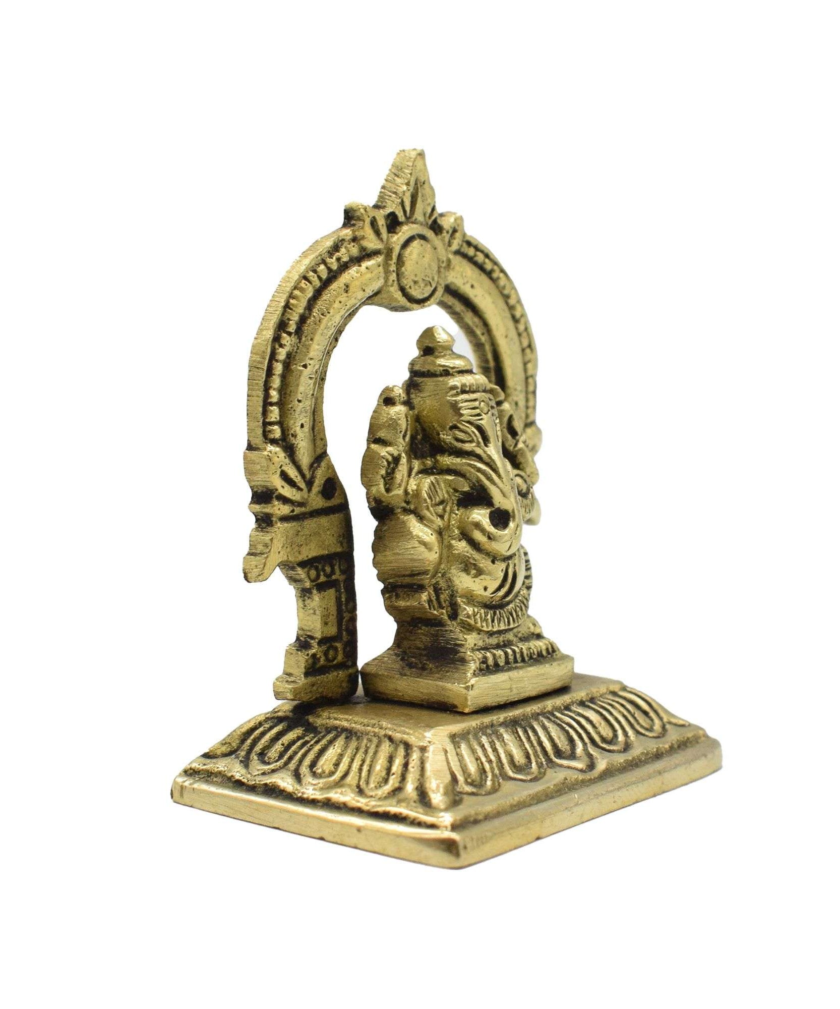 Brass Ganesh Idol with Prabhavali