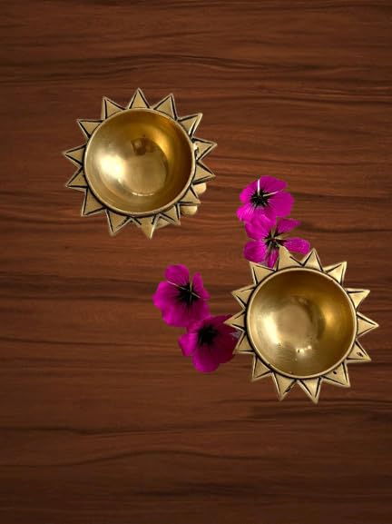 diya for pooja, brass diya, brass diya lamp, pital diya, kuber deepak
