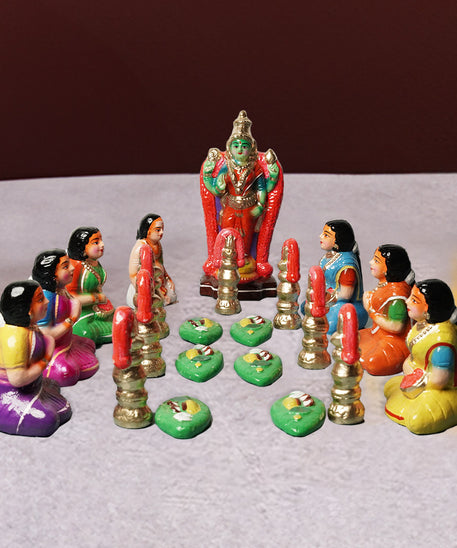 Meenakshi Villaku Pooja Golu Dolls Set