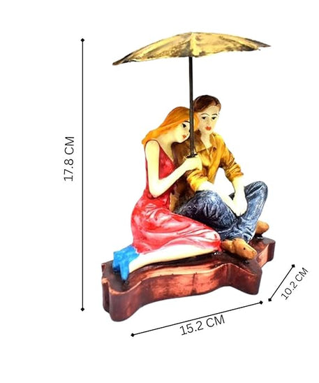 Love Couple with Umbrella Statue Showpiece Gift Item for Valentine's Day.