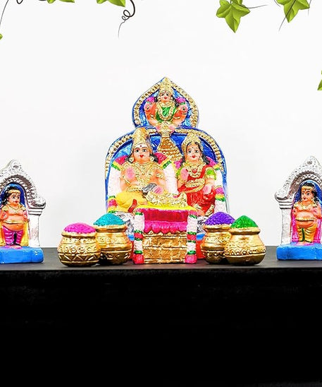 Kubera with Navanidhi Golu Dolls Set
