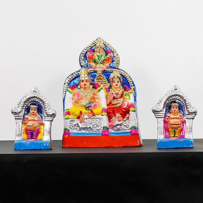 Kubera with Navanidhi Golu Dolls Set