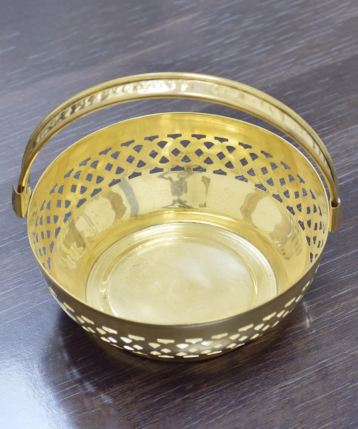 Traditional Brass Round Shape Puja Flower Basket, Temple Basket (Gold, Diameter 8 Inch)