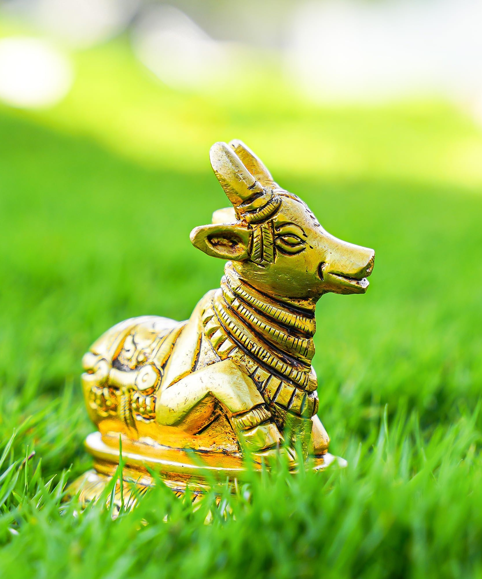 Nandi Brass statue handicraft nandi Cow Statue with Beautiful Carving