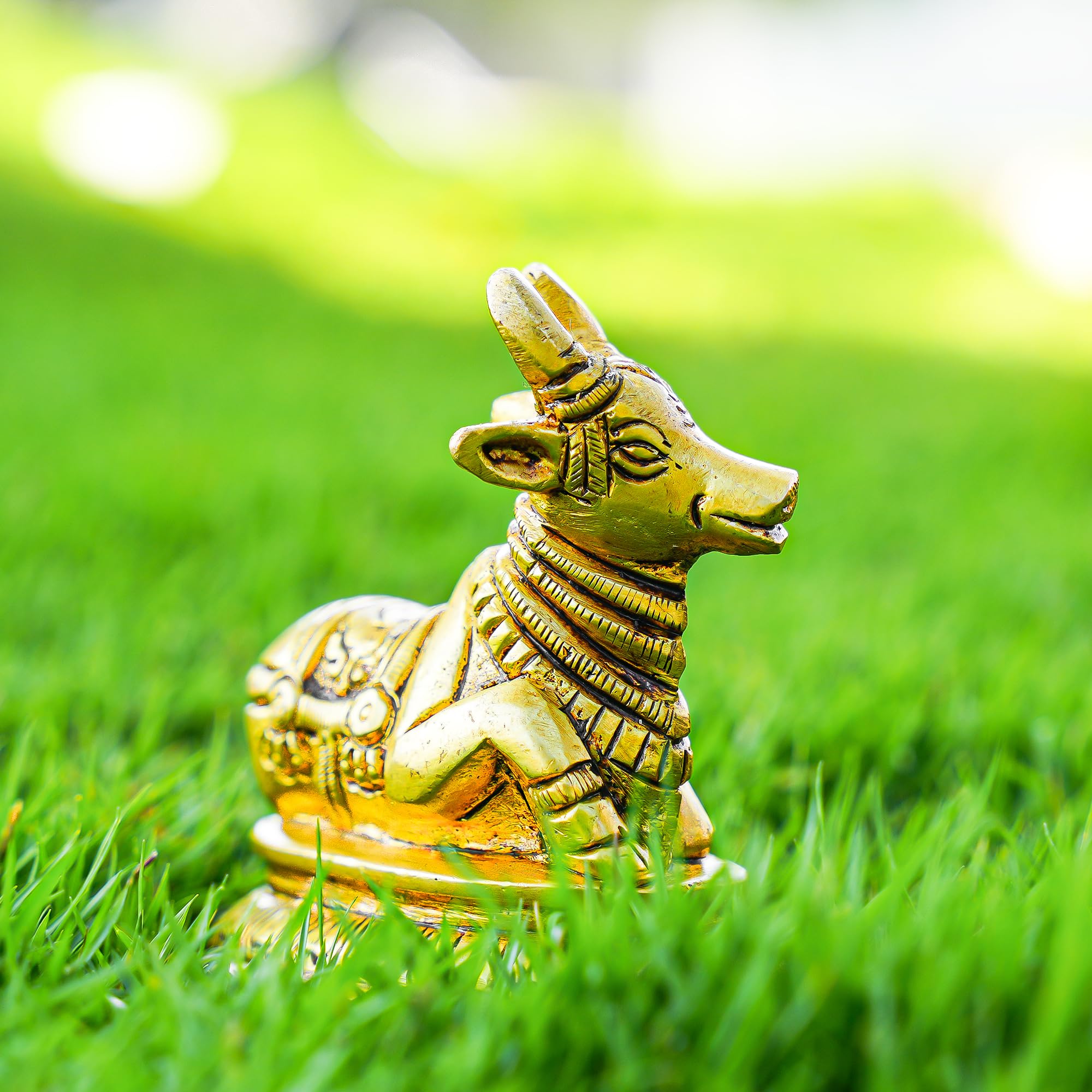 Nandi Brass statue handicraft nandi Cow Statue with Beautiful Carving
