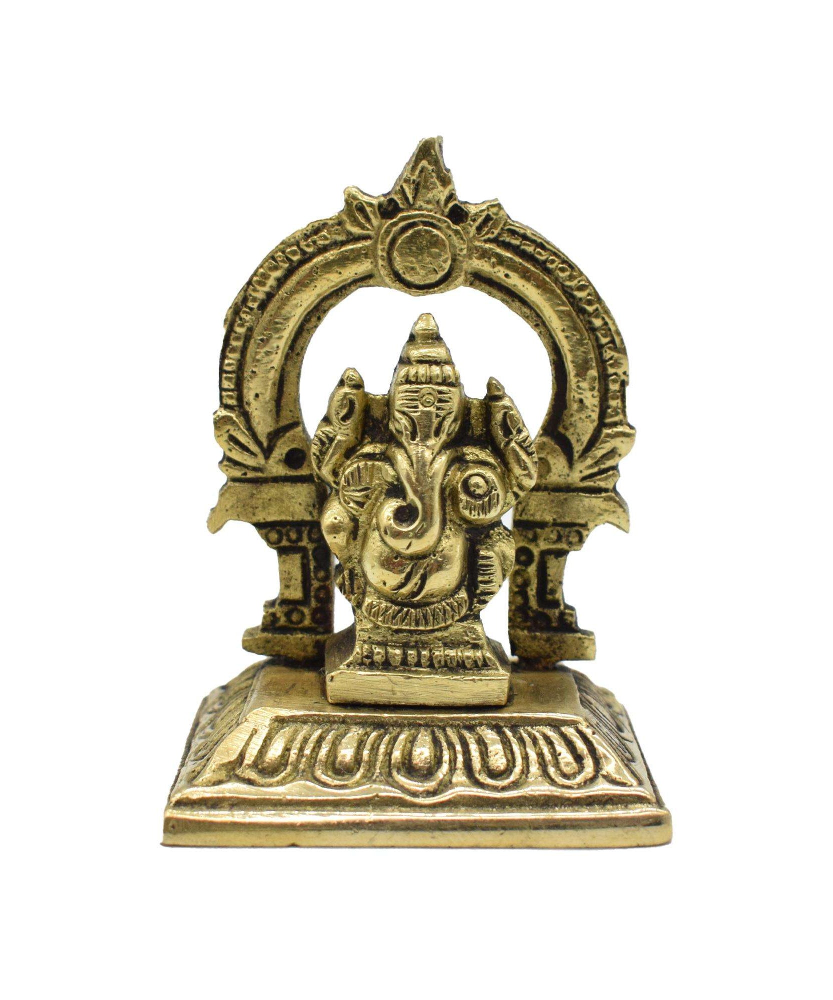 Brass Ganesh Idol with Prabhavali