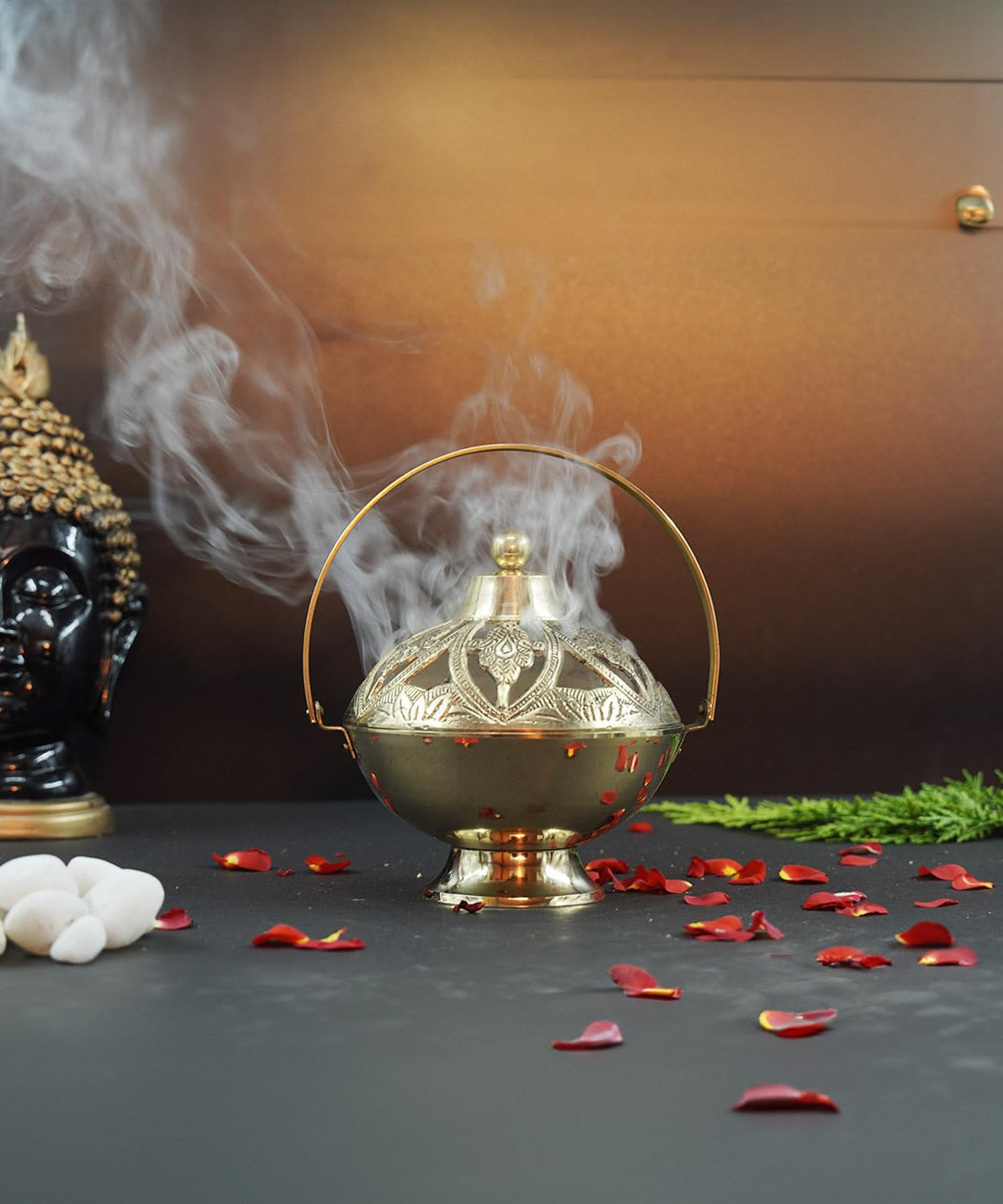 Brass-Hand-Loban-Dhoop-Stand-2
