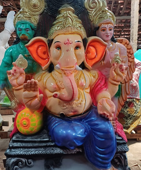 Grand 7.6 ft eco-friendly Ganesha idol.