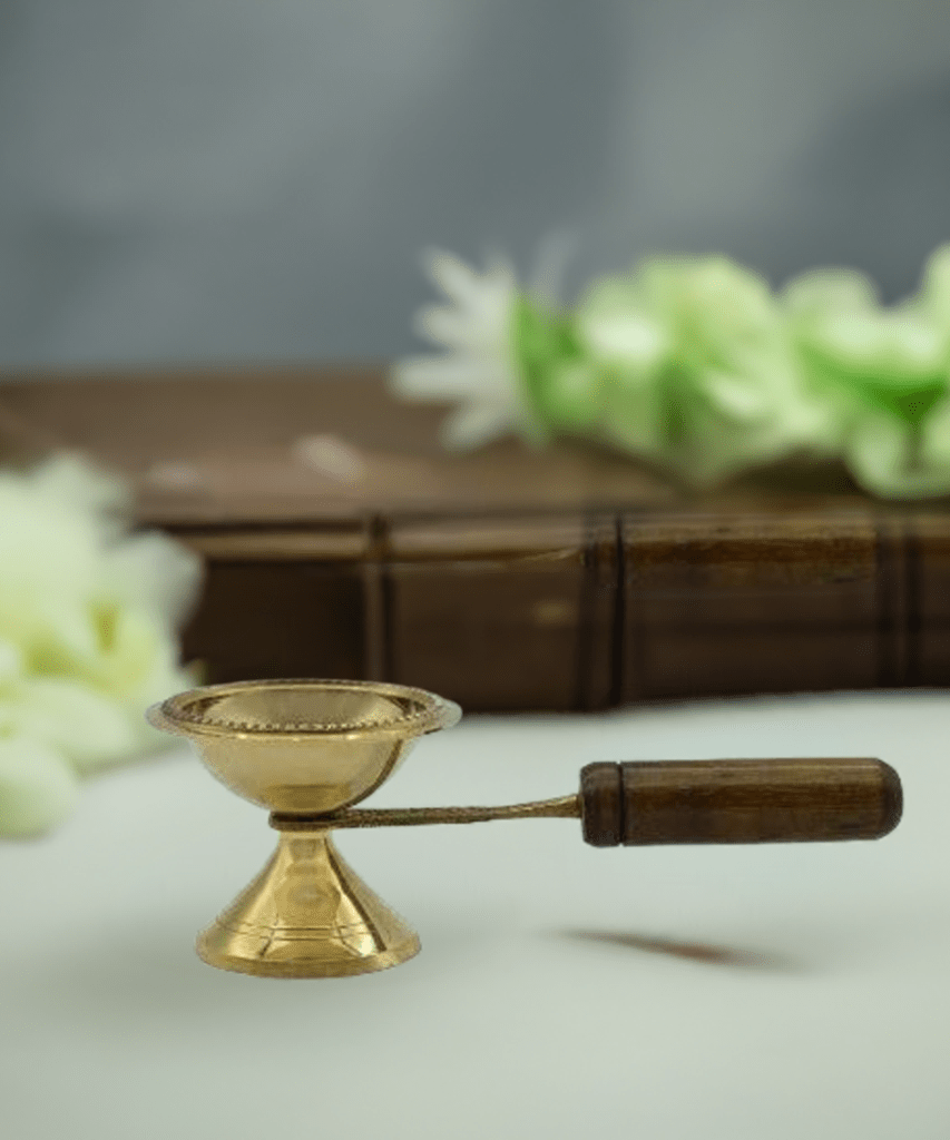 Loban-Burner-Aarti-Diya-with-Wooden-Handle