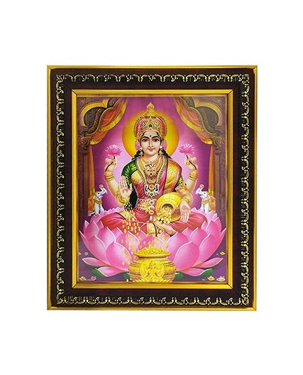 Maa Lakshmi Showering Money