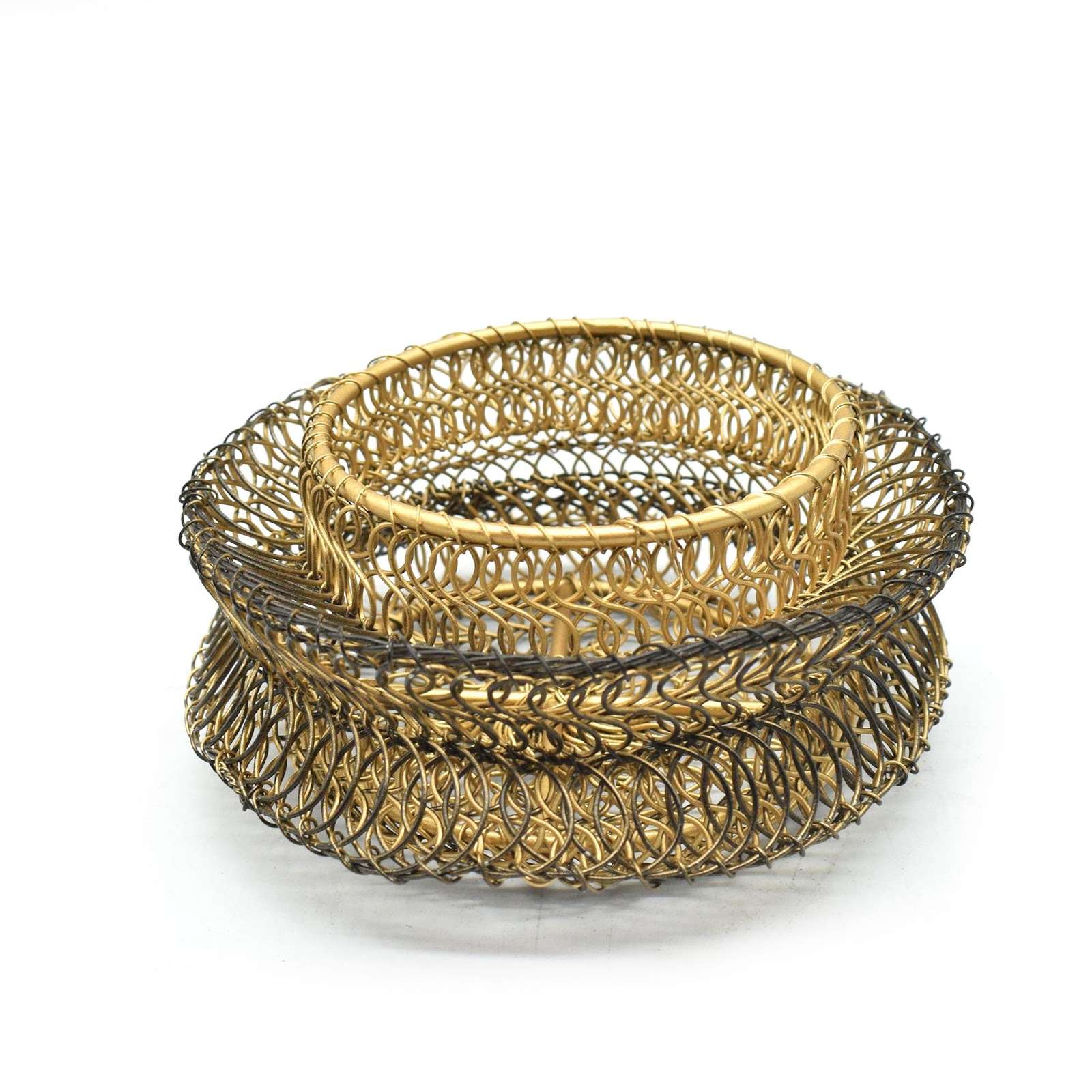 Metal Wire Fruit &amp; Flower Basket