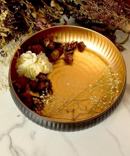 Ribbed Black & Matte Gold Urli Bowl |-10-Inch Handcrafted Decorative Bowl for Floating Flowers .