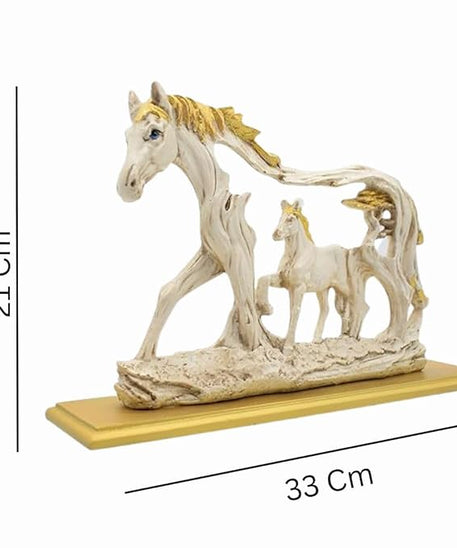 Horse Statue Showpiece with Baby Animal Figurine