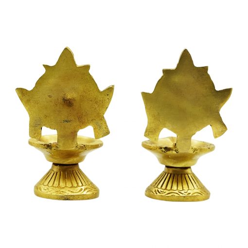 Shanku Chakra Diya Oil Deepam For Puja - Image 2