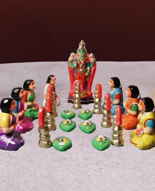 Meenakshi Villaku Pooja Golu Dolls Set