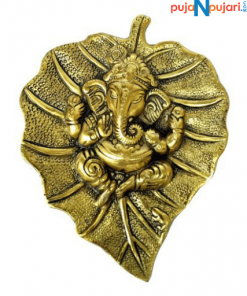 Ganesh Statue on Leaf