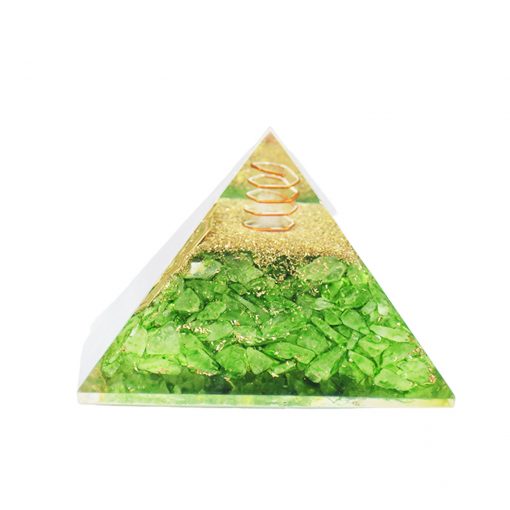 Fengshui Vastu Crystal Green Pyramid - Image 3