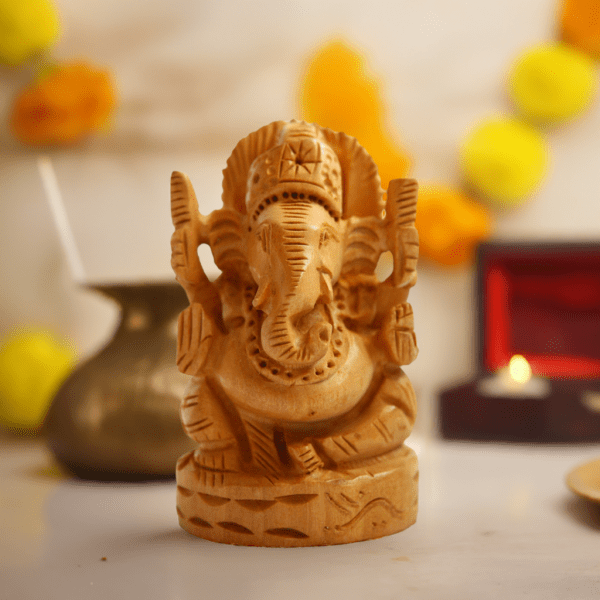 Lord-Ganesha-channapanta-Wooden-Idol-Sculpture-Home-Decorative-Figurine.-edited_3