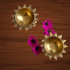 diya for pooja, brass diya, brass diya lamp, pital diya, kuber deepak