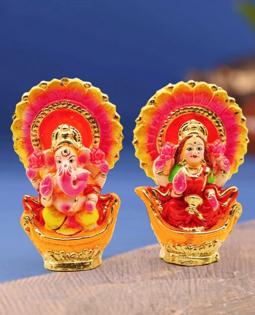 Lakshmi Ganesh Sitting on Boat Golu Dolls