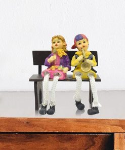 Love Couple Showpiece Gift Sitting